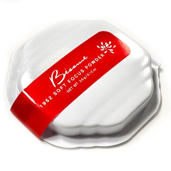Bésame Cosmetics Soft Focus 1952 Compact Powder Refill - Picture 2 of 6